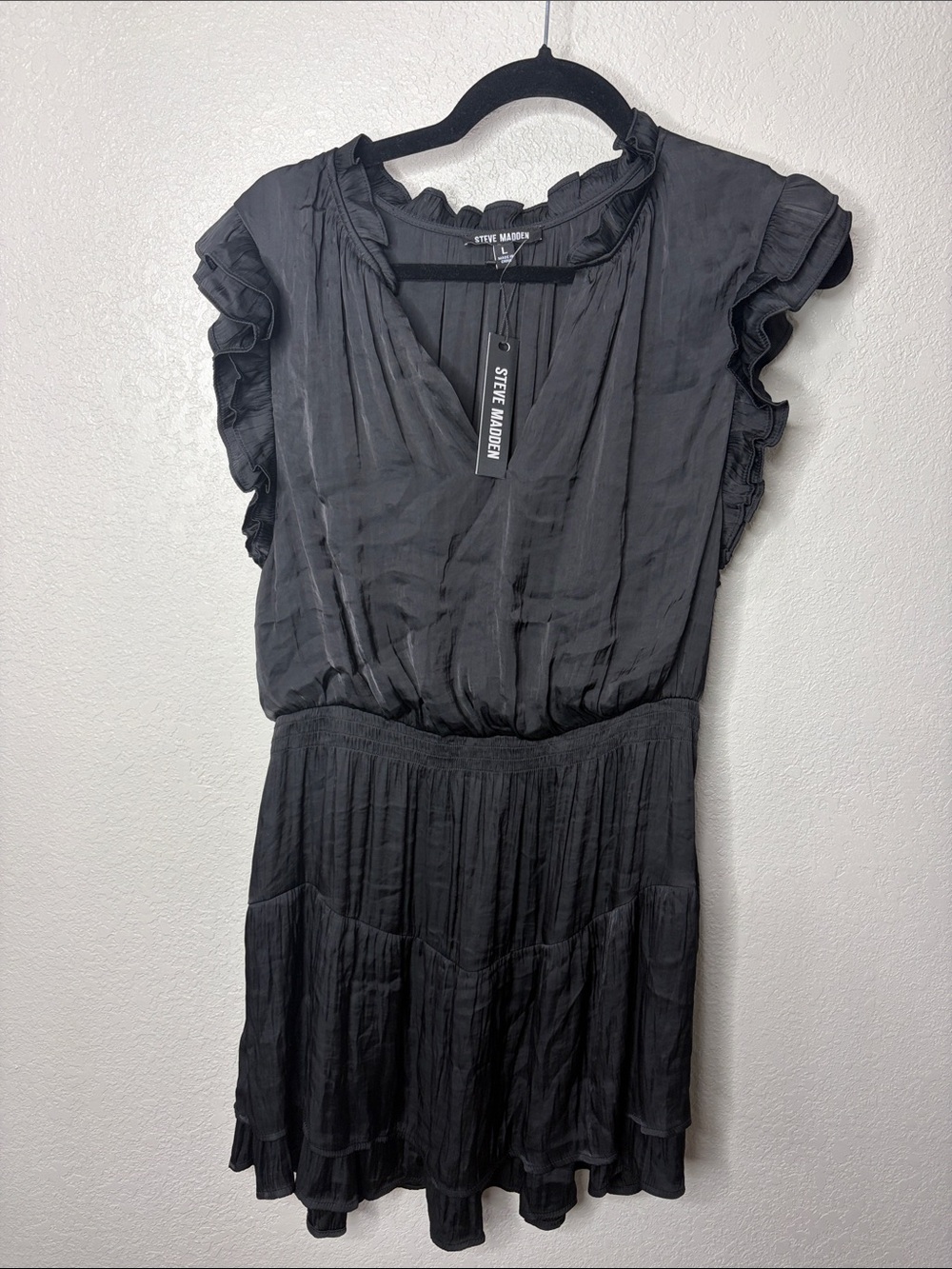 Steve Madden Black Ruffle Sleeve V-Neck Mini Dress